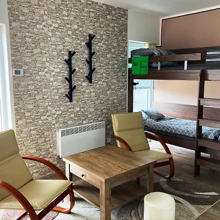 דירה Klinovecky Apartmanek